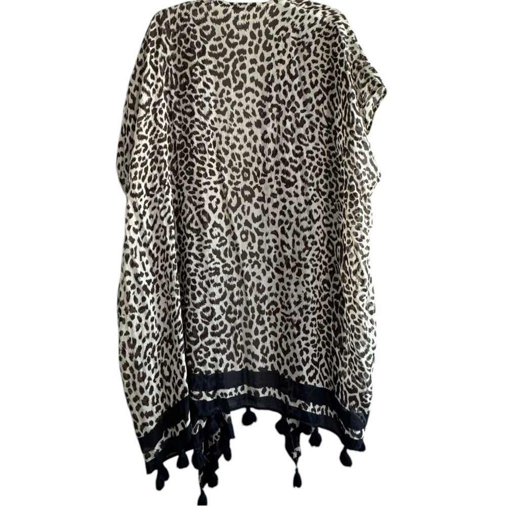 J. Crew Leopard Beach Swimsuit Coverup Size M/L  Tasseled Animal Print Blue Trim - Picture 4 of 7